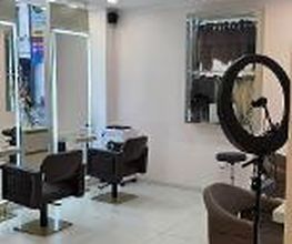 Aysel & Ugur Tarlak Friseur Bild 4