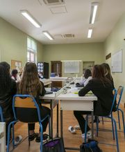 Section enseignement général et technologique du Lycée professionnel privé Skhole d'Art - Bonnecaze image 13