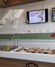 Yogurtland Hesperia image 9