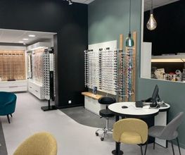 Optic 2000 image 1