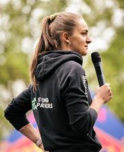 Mehr Bewegung, mehr Energie, mehr Teamgeist – unsere Bewegungs-Keynotes bringen Dynamik auf jede Bühne.