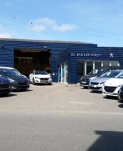 Peugeot Garage le Petit Yannick image 2