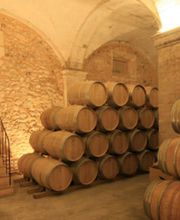 vinyes-i-bodegues-miquel-oliver-bodegas-01.jpg