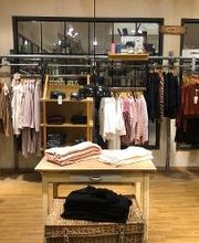 BAYARD CO LTD Bild 9