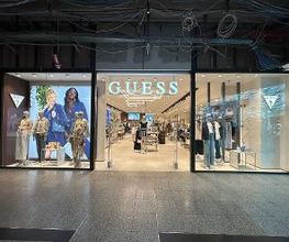GUESS immagine 1