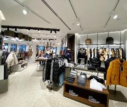 GUESS imagen 5