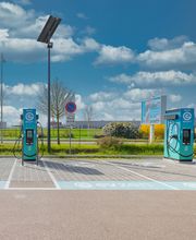 EVzen Station de recharge Zone commerciale Aeromia Romilly-sur-Seine