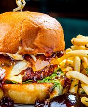 South Bar & Kitchen image 3