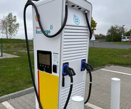 Shell Recharge Charging Station Bild 3
