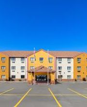 Quality Inn & Suites McAlester on Hwy 69 image 3