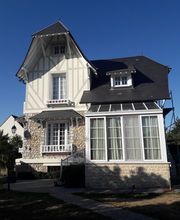 Amigon Damien image 16