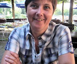 Hebamme Birgit Harting Bild 1