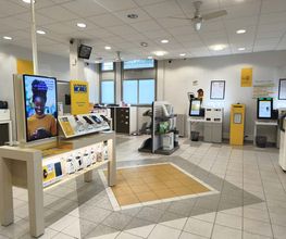 La Poste image 2