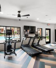 Huntington Glen image 17