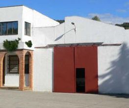 sillas-nunez-slu-fachada-01.jpg