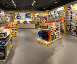LEGO® Certified Store Arese immagine 2