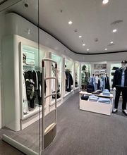 Overall View - In-Store