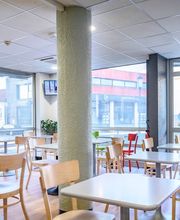 B&B HOTEL Nîmes Centre Arènes image 6