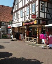 Springe Außenansicht