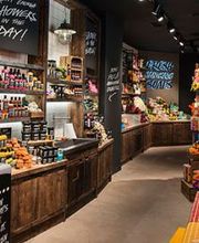 LUSH Cosmetics Milano Duomo immagine 2