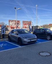TotalEnergies Charging Station Bild 1