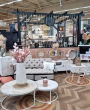 Mr.Bricolage Cholet image 3