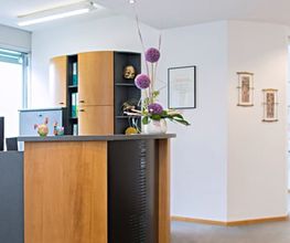 dr. Fraschina Fiorenzo - Studio Medico Dentistico a Lugano Bild 1