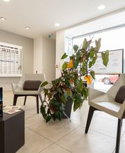 Audioprothésiste Puilboreau-Alain Afflelou Acousticien image 3