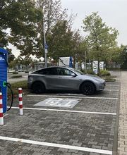 TotalEnergies Charging Station Bild 3