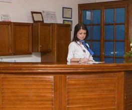 hotel-voramar-recepcion-02.jpg