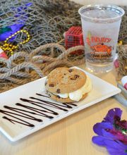 Angry Crab Shack & BBQ image 11