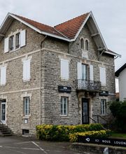 Cabinet De Lesseps image 2