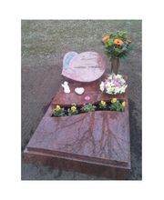 Wingolf Trippler Grabmale Steinmetzmeister Bild 4