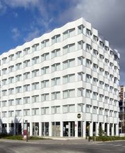 B&B HOTEL Massy Gare TGV image 5