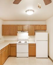 Pinehurst Apartments Ltd image 1