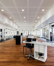 Opticien VENELLES Optical Center image 7