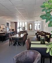 Logis Hôtel du Cerf image 10