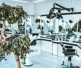 Black & White Coiffeur GmbH Bild 3