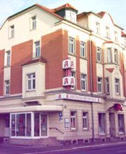 Aussenansicht der Kronen Apotheke