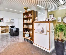 Federleicht Salon Bild 1