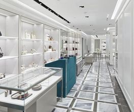 Gucci Galeries Lafayette image 3
