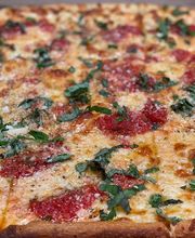 La Bella Pizza image 5