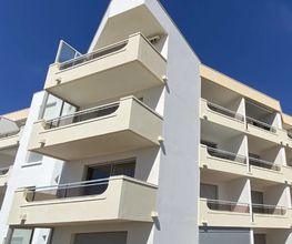 2R Facades image 6