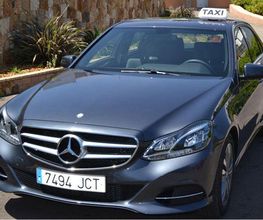 taxis-auto-taxi-indalo-carro-azul-02.jpg