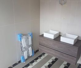 ZYFERI SA Bild 2