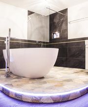 Hallenbarter & Russi Gebäudetechnik Bild 1