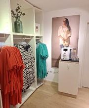 Ulla Popken | Große Größen | Nürnberg Franken-Center Bild 11