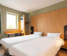 B&B HOTEL Calais Centre Saint-Pierre image 7