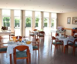 dining-room.jpg