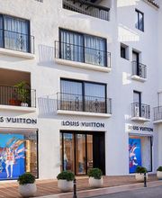 Louis Vuitton Puerto Banus imagen 1